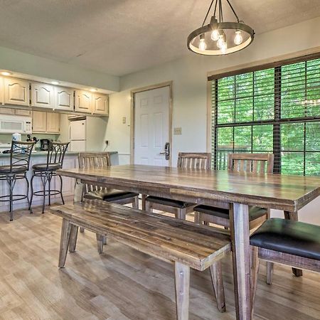 Rustic Pigeon Forge Home With Private Hot Tub! Exterior photo