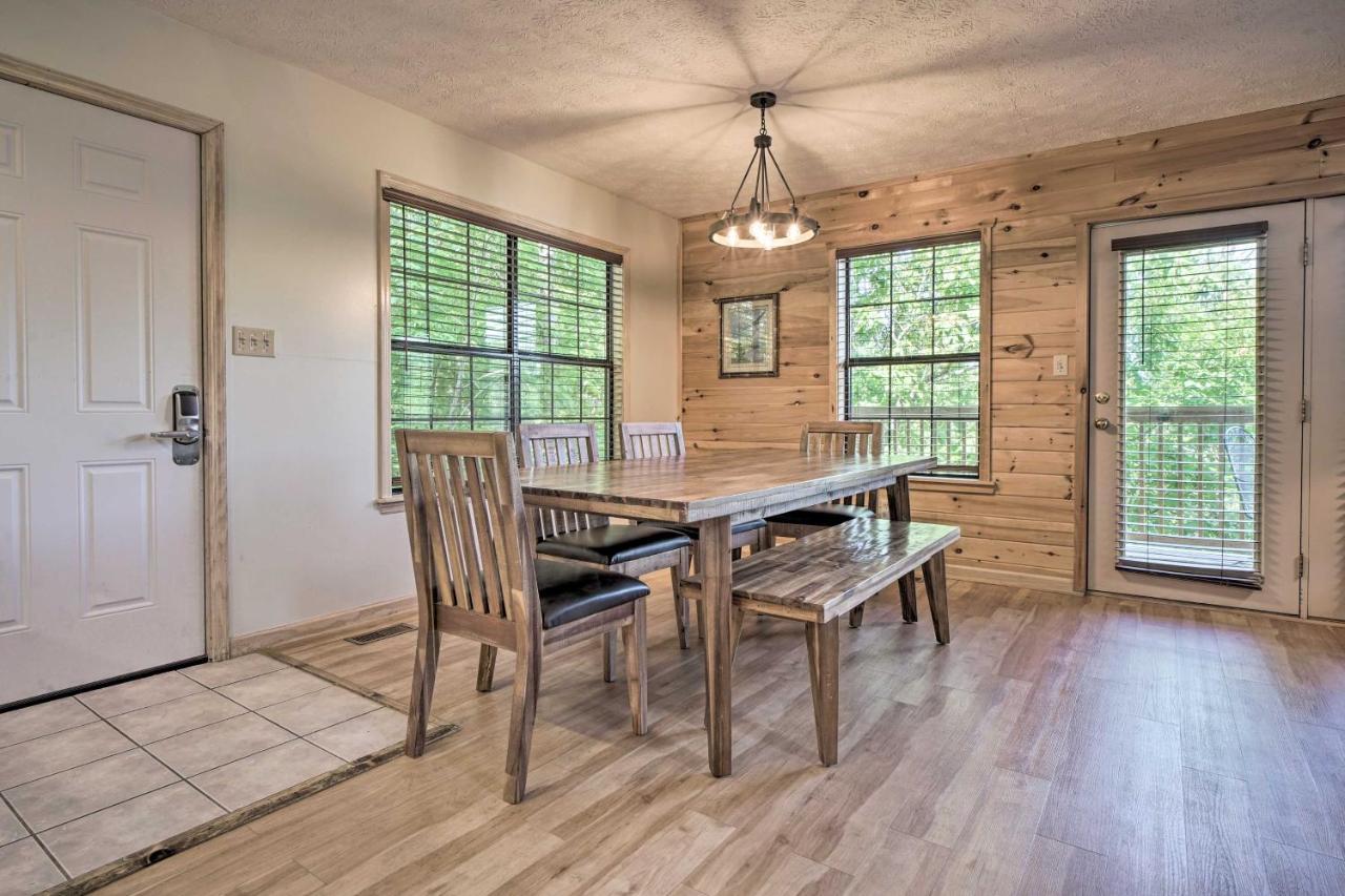 Rustic Pigeon Forge Home With Private Hot Tub! Exterior photo