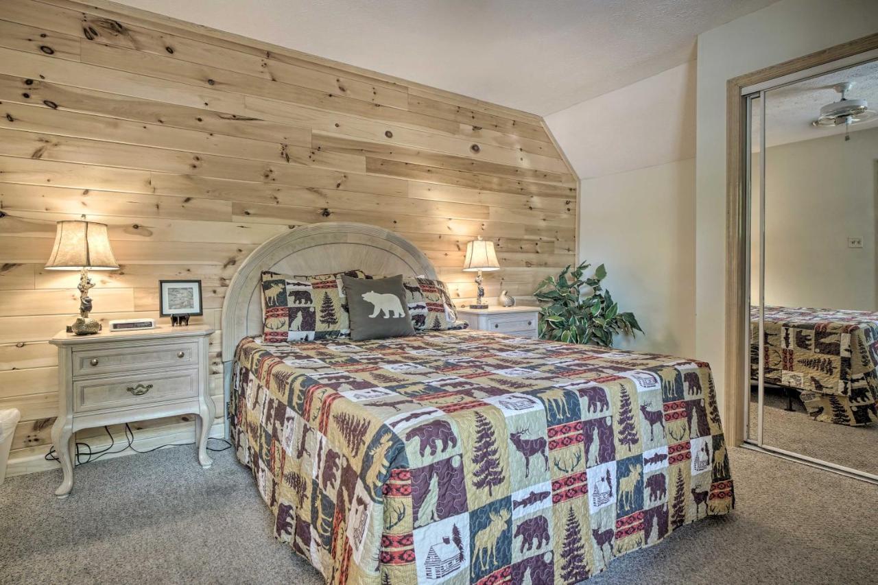 Rustic Pigeon Forge Home With Private Hot Tub! Exterior photo